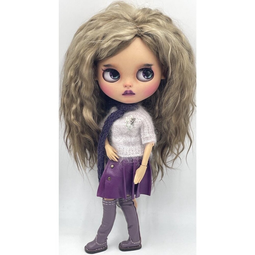 Custom OOAK Blythe TBL Factory Doll by Arkhippo 2022 - Picture 5 of 16